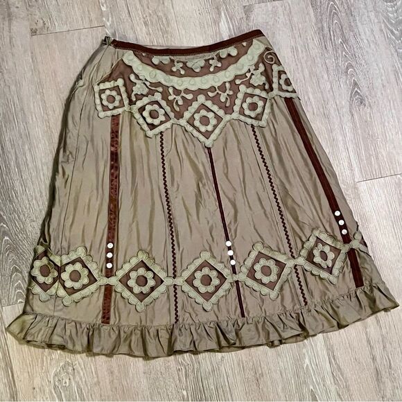 Anthropologie Autograph Brown Beige Silk Ribbon Applique Floral Buttons Skirt 10 - Picture 9 of 11